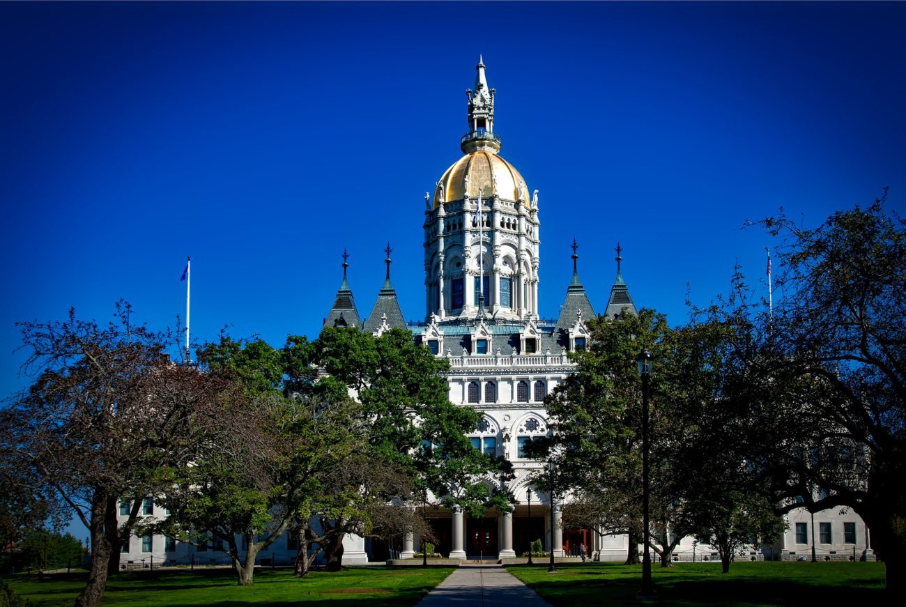 Connecticut receive interest in sports betting licences