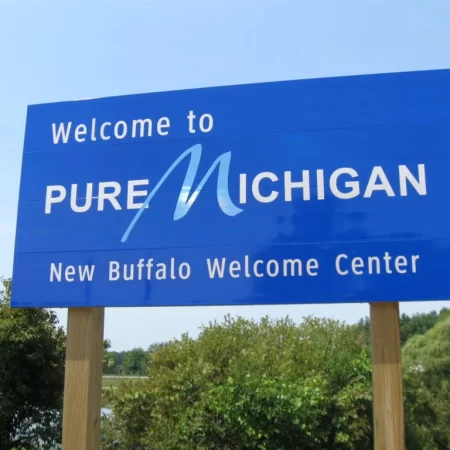 Michigan: online casino jump offsets sports betting dip in September