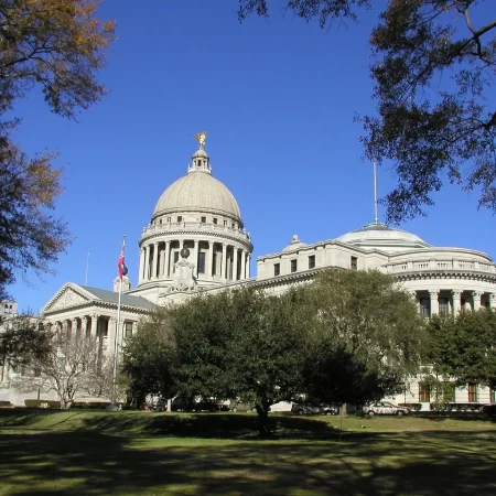 Mississippi House clears online sports betting bill